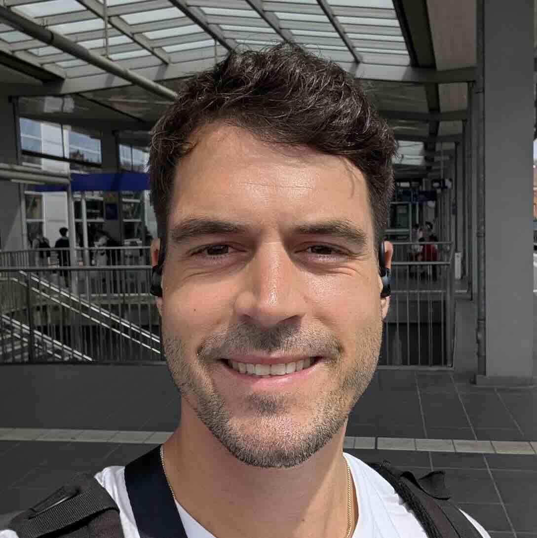 Jonas D.